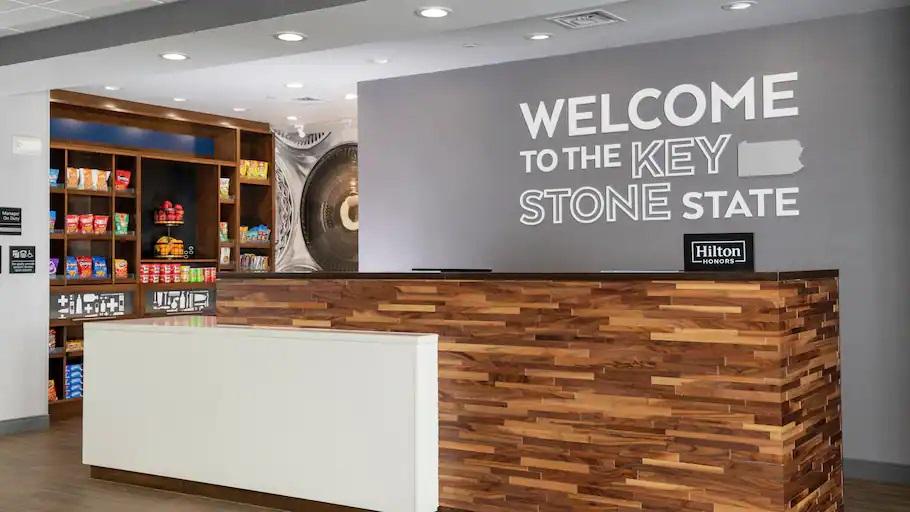 Hampton Inn & Suites Miami, Kendall, Executive Airport Country Walk Exterior photo