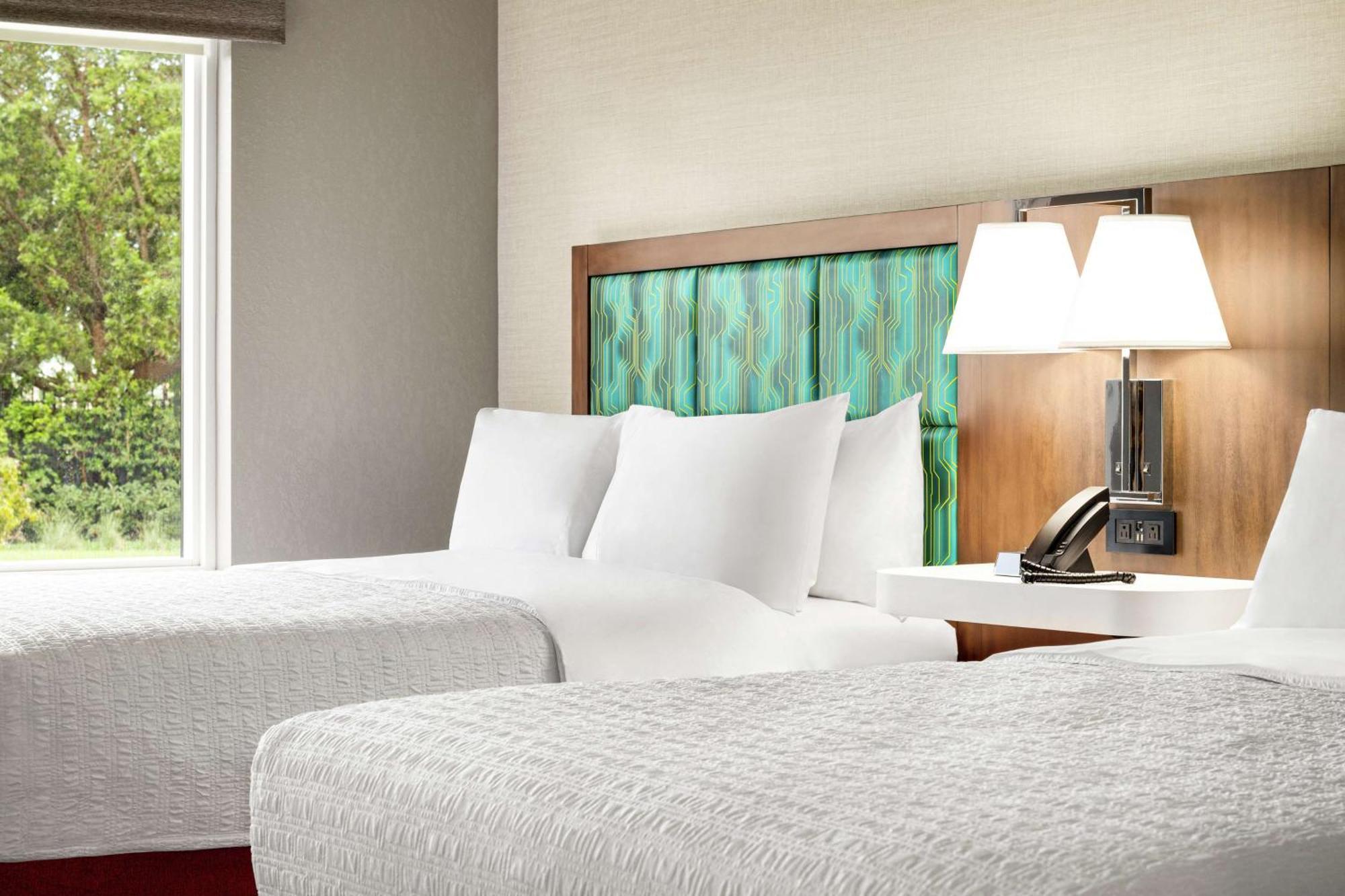 Hampton Inn & Suites Miami, Kendall, Executive Airport Country Walk Exterior photo