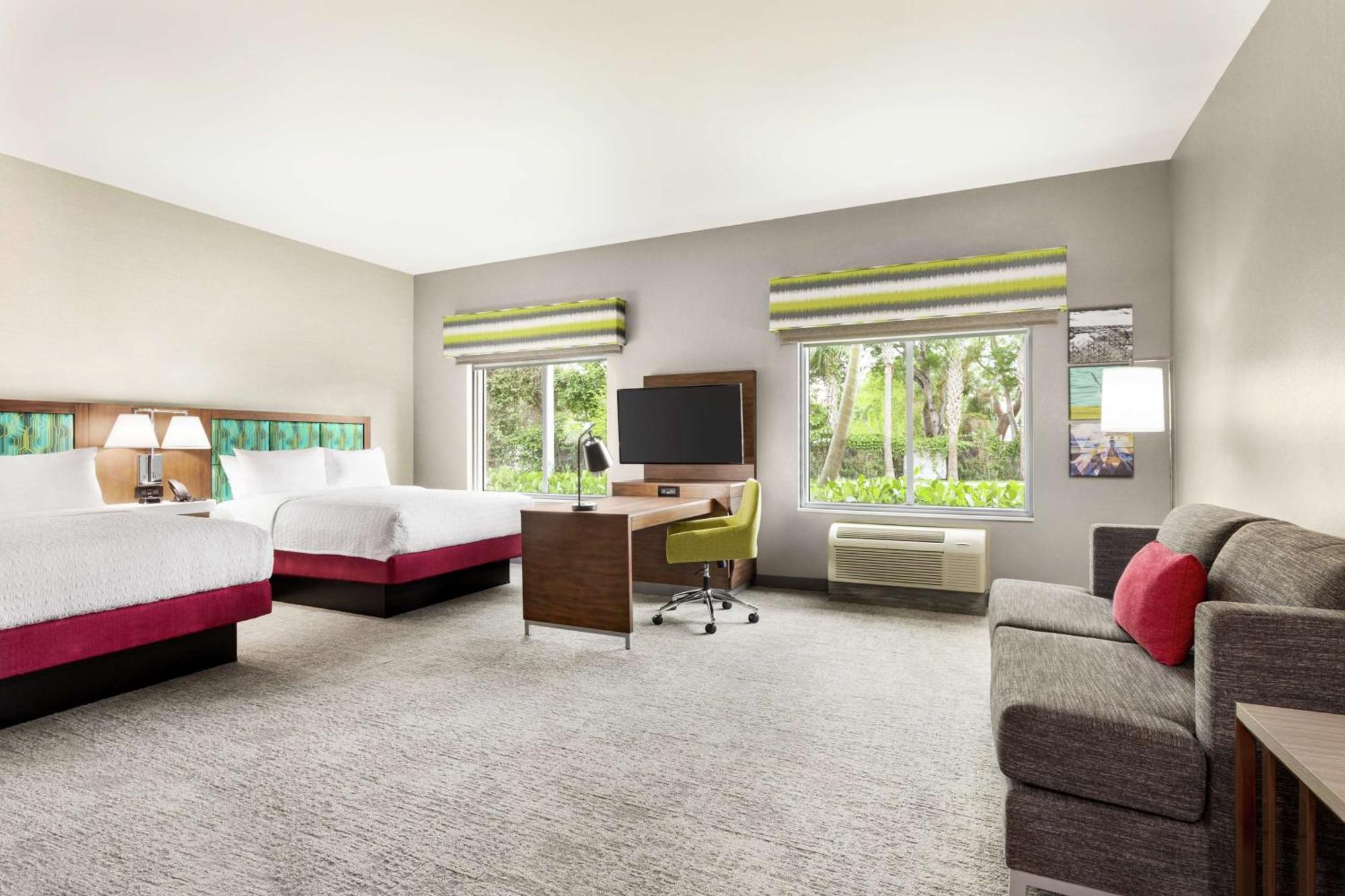 Hampton Inn & Suites Miami, Kendall, Executive Airport Country Walk Exterior photo